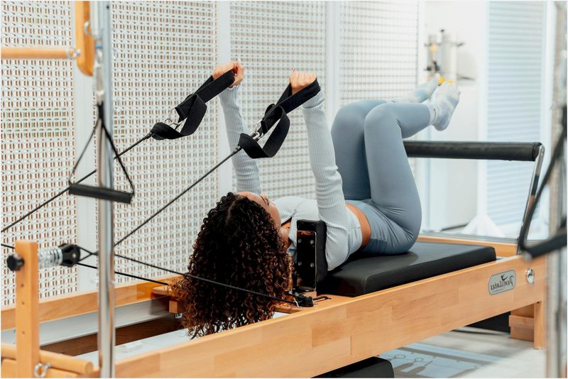 Barriga chapada com Pilates: mito ou possível de verdade?