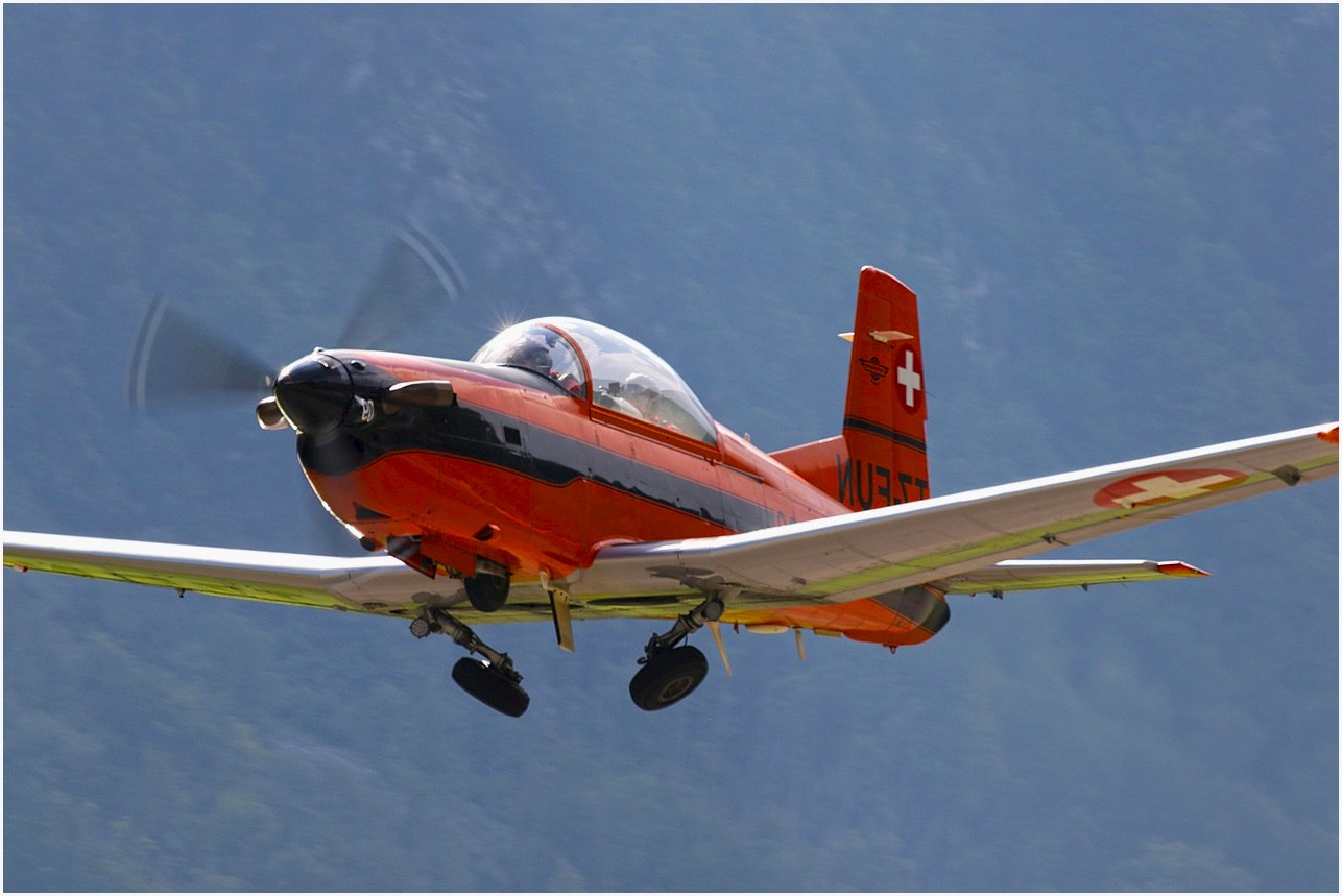 plane, propeller, aviation, pc-7, turbo, pilate, double seater, trainer, turboprop, switzerland